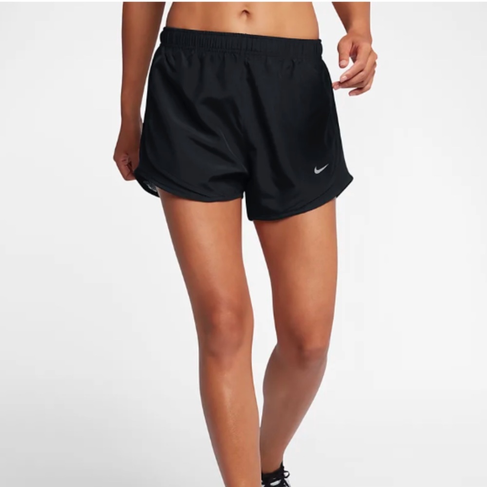Nike short